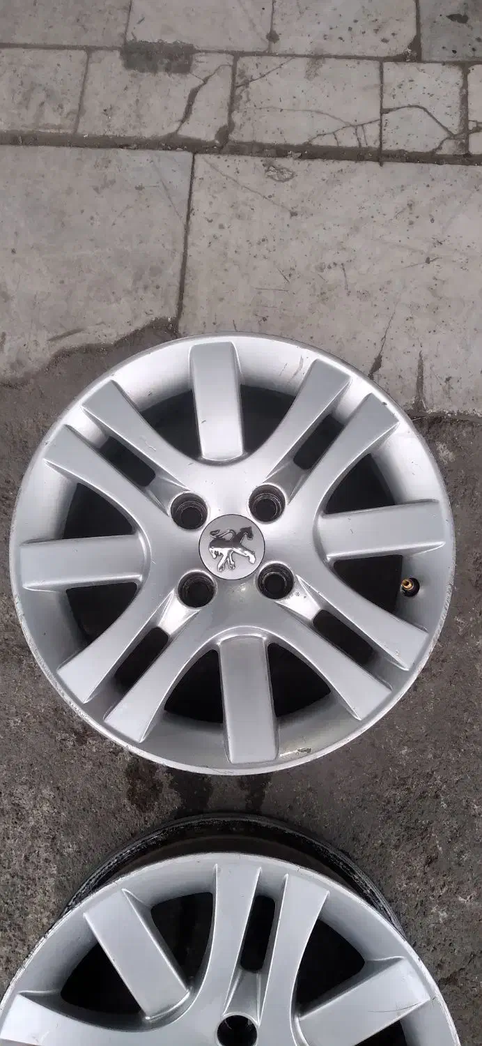 .رینگ صلیبی|قطعات یدکی و لوازم جانبی|هشتگرد, شهرک وحدت|دیوار