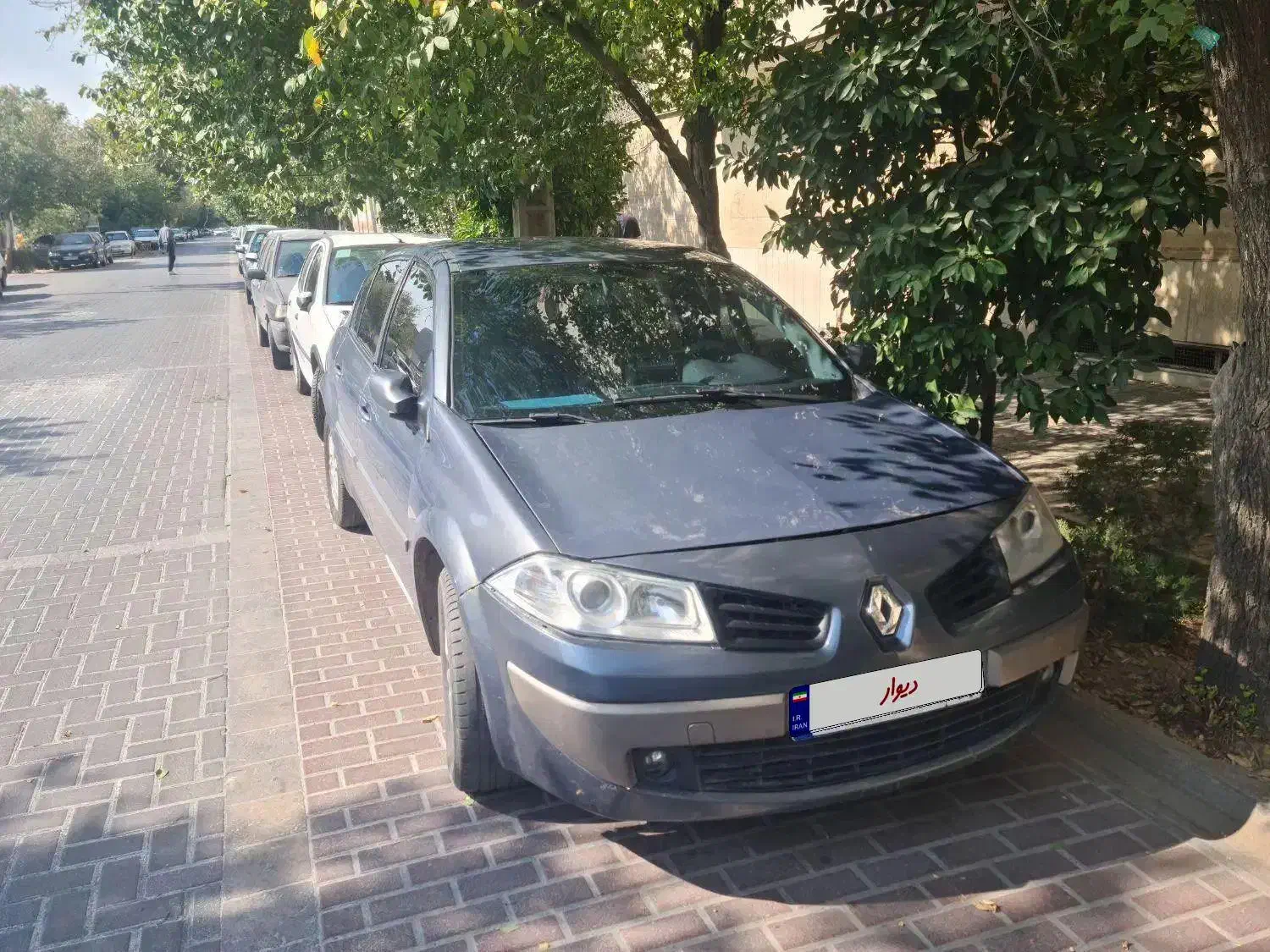 مگان اتومات ۲۰۰۰ مدل ۹۱|خودرو سواری و وانت|شیراز, فرودگاه شهید دستغیب شیراز|دیوار