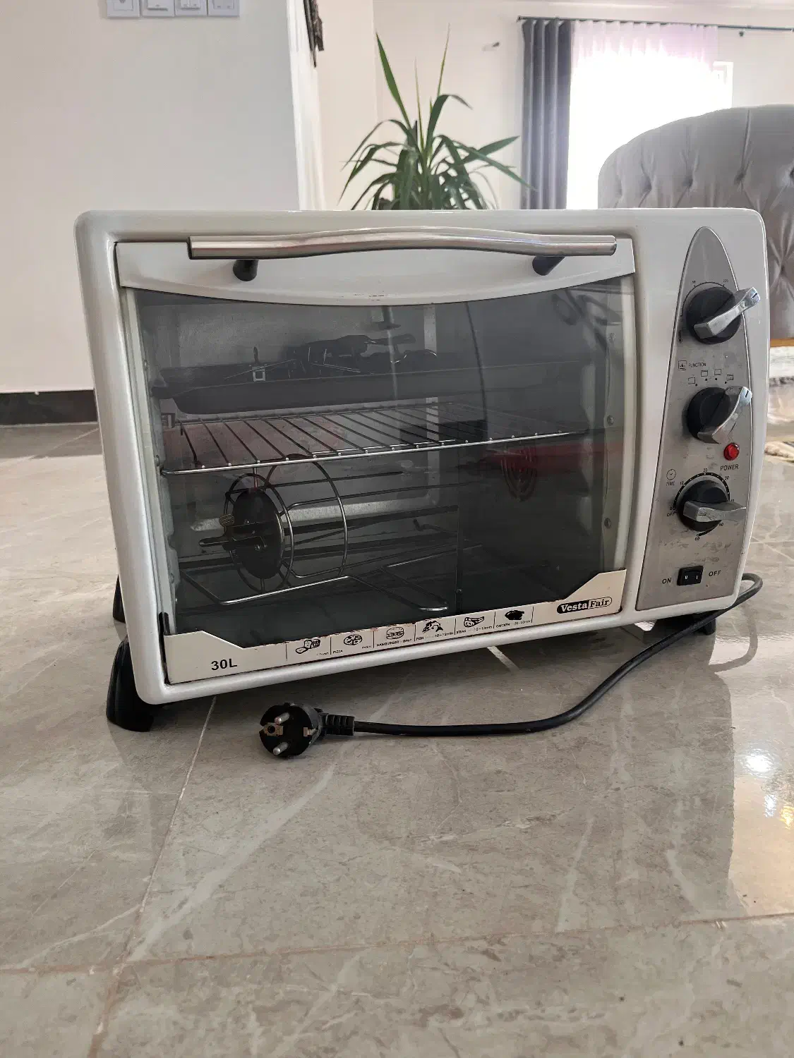 توستر مدل vesta|اجاق گاز و لوازم برقی پخت‌وپز|رشت, کوی غلام نیا|دیوار