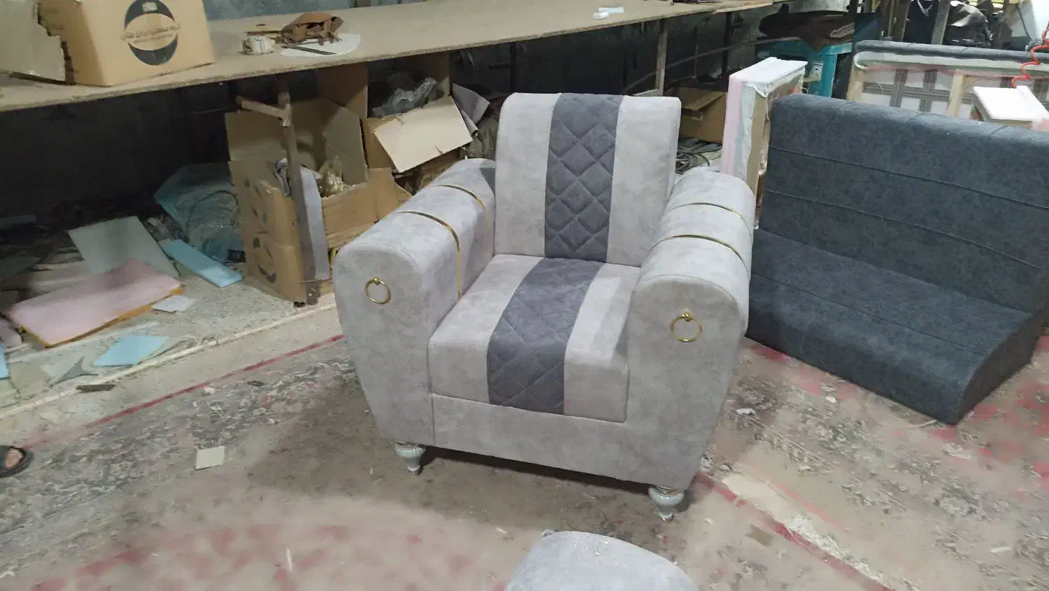 مبل راحتی ۷ نفره زیبا|مبلمان خانگی و میز عسلی|تربتحیدریه, پایانه مسافربری تربت حیدریه|دیوار