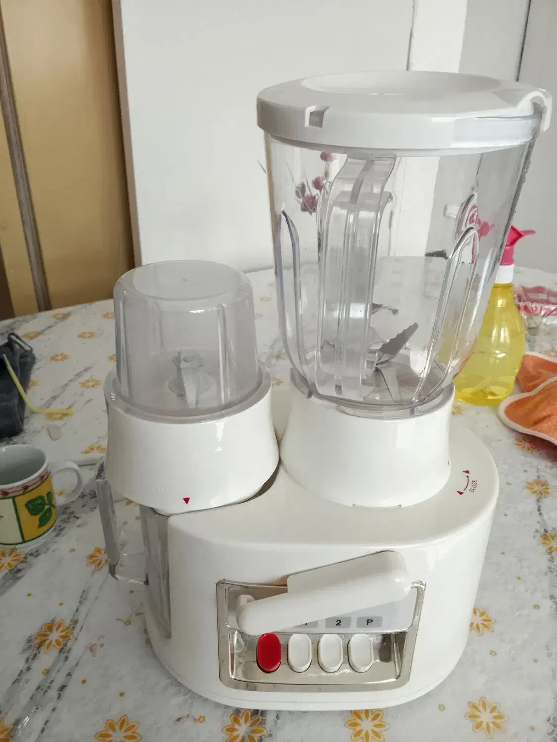 لوازم برقی ابمیوه گیری و سرخ کن باروغن|کافیشاپ و رستوران|سهند, |دیوار