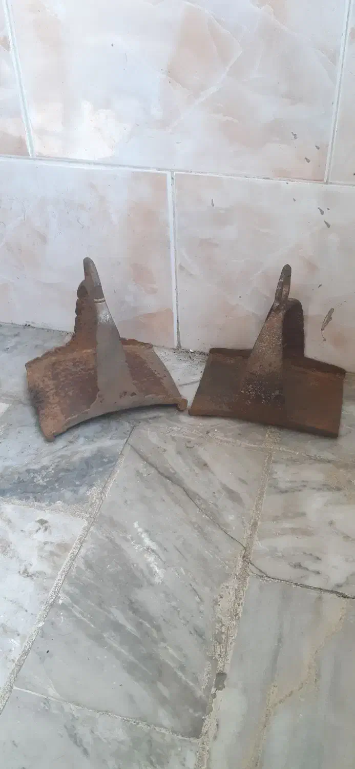 رکاب اسب قاجاری عشاق مفت|کلکسیون اشیاء عتیقه|گلپایگان, |دیوار