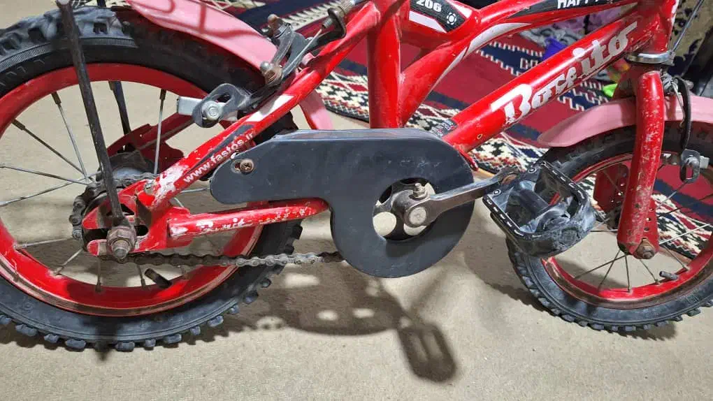 دوچرخه|دوچرخه، اسکیت، اسکوتر|چرام, |دیوار