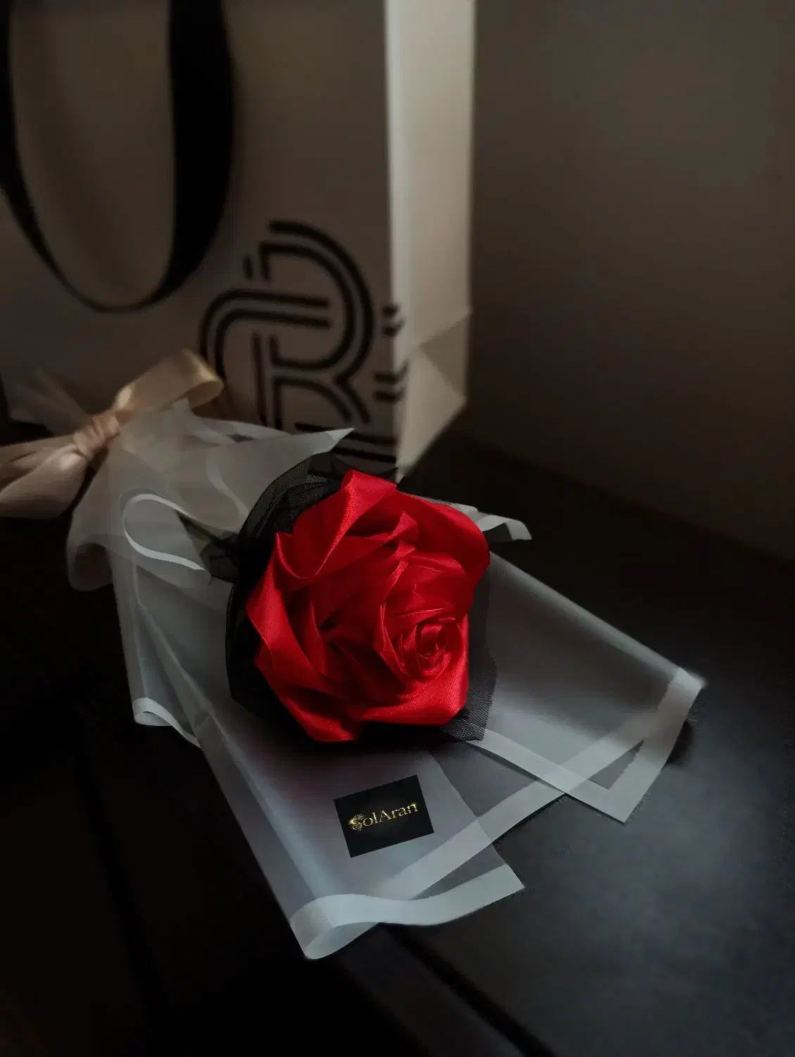 بهترین هدیه روز زن و شب یلدا|گل مصنوعی|میاندوآب, |دیوار