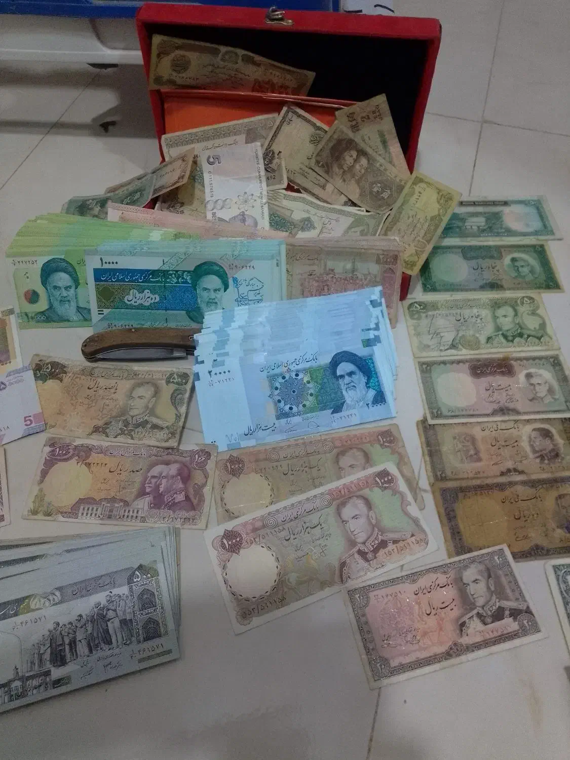 اسکناس وسکه|کلکسیون سکه، تمبر، اسکناس|پاکدشت, پاکدشت (مامازند)|دیوار