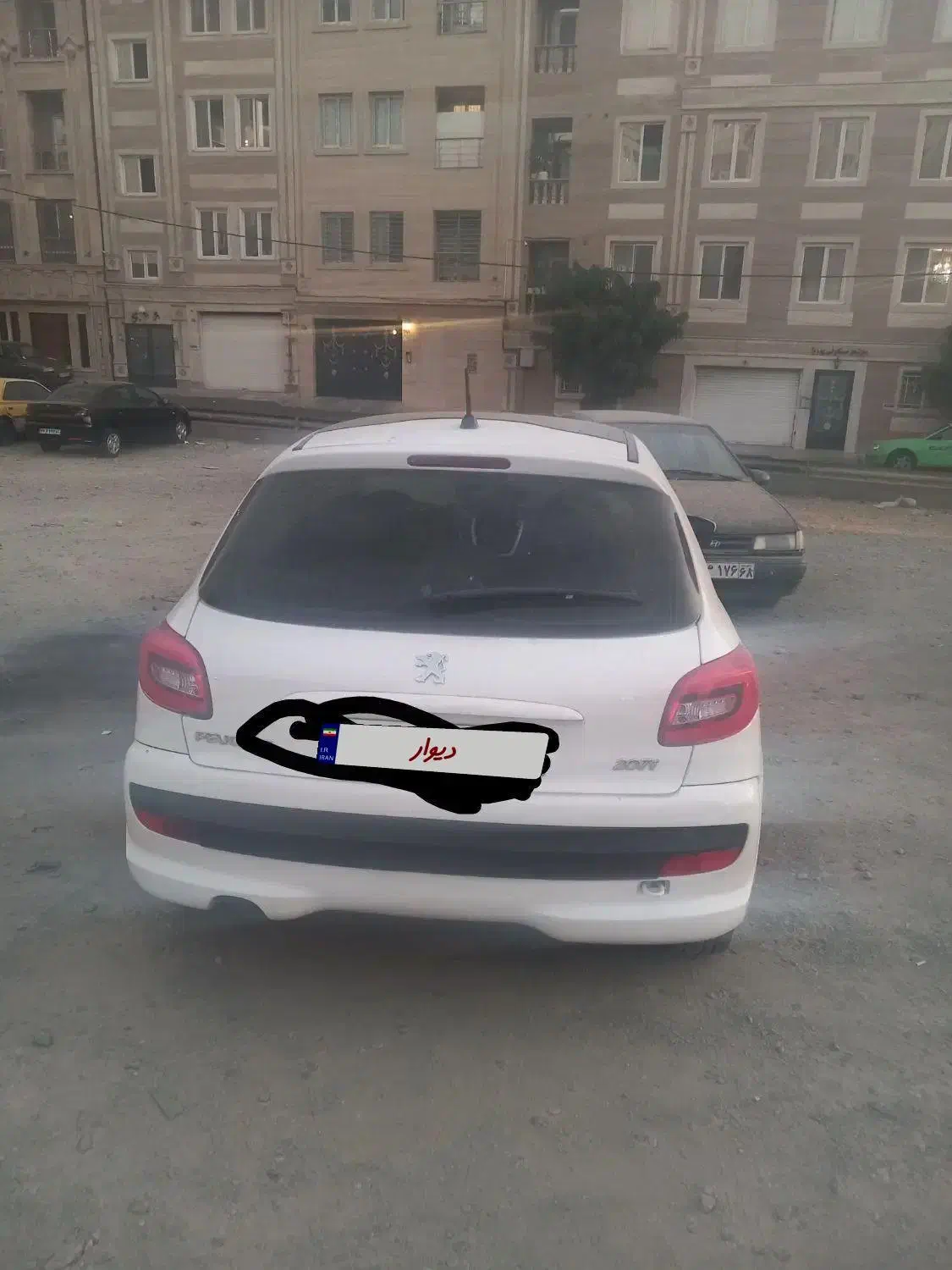 ۲۰۷|خودرو سواری و وانت|تهران, کن|دیوار