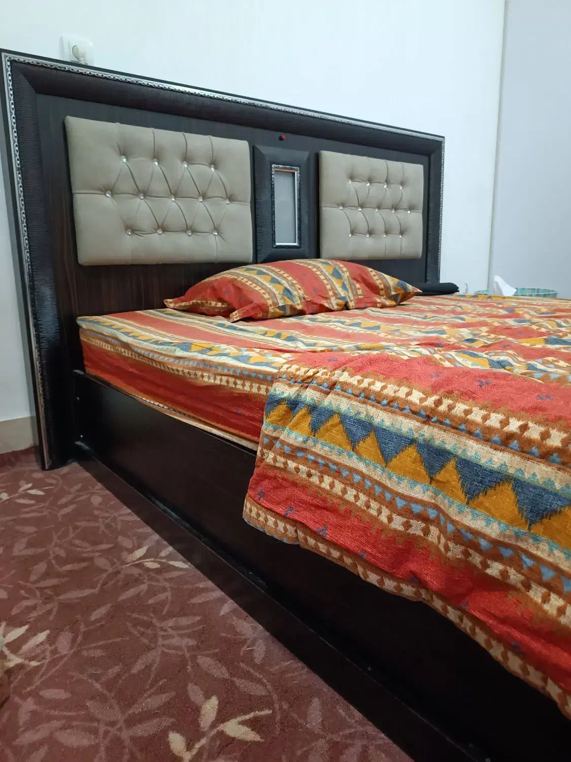 سرویس خواب بهمراه جاکفشی|تخت و سرویس خواب|بهبهان, |دیوار