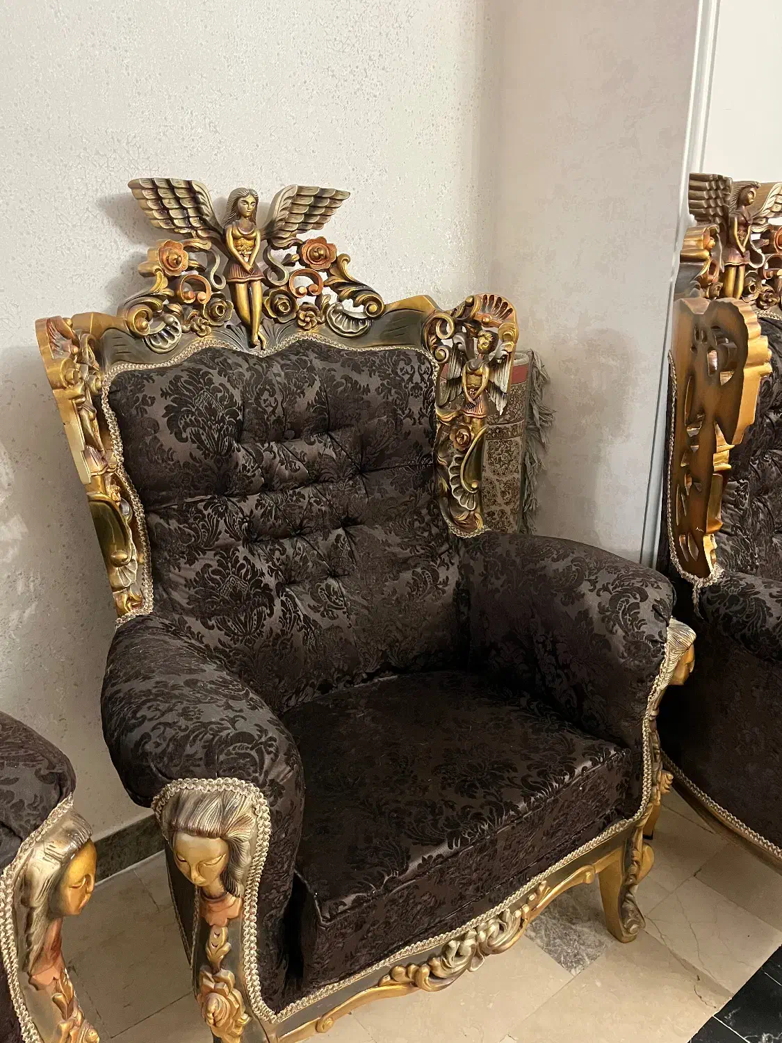 مبل سلطنتی|مبلمان خانگی و میز عسلی|تهران, سازمان برنامه جنوبی|دیوار