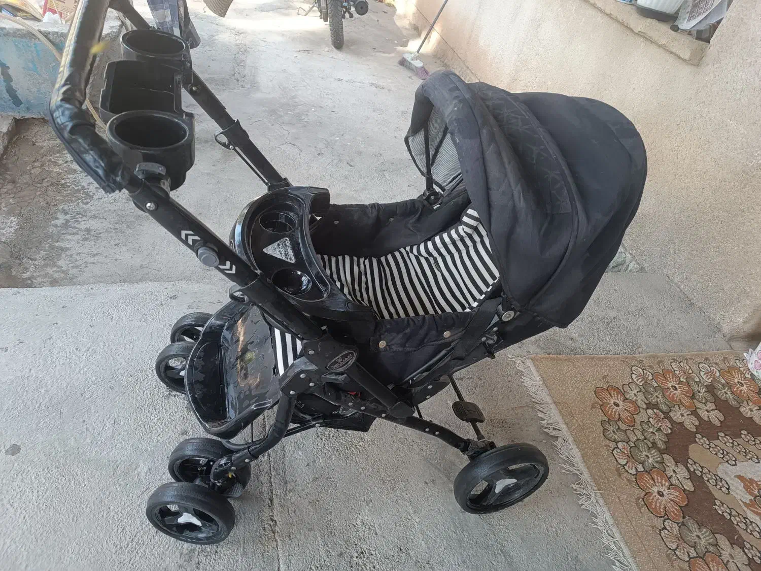 کالسکه در حد نو|کالسکه و لوازم جانبی|تربتحیدریه, قائم|دیوار