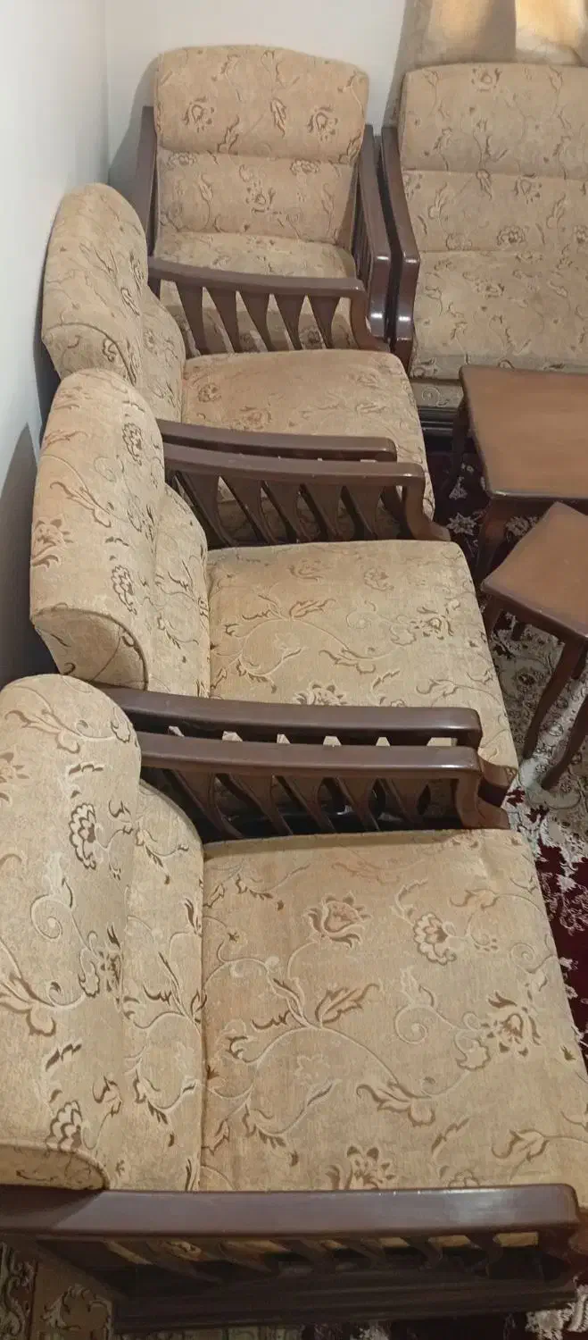 مبلمان ۷ نفره با میز عسلی|مبلمان خانگی و میز عسلی|سمنان, |دیوار