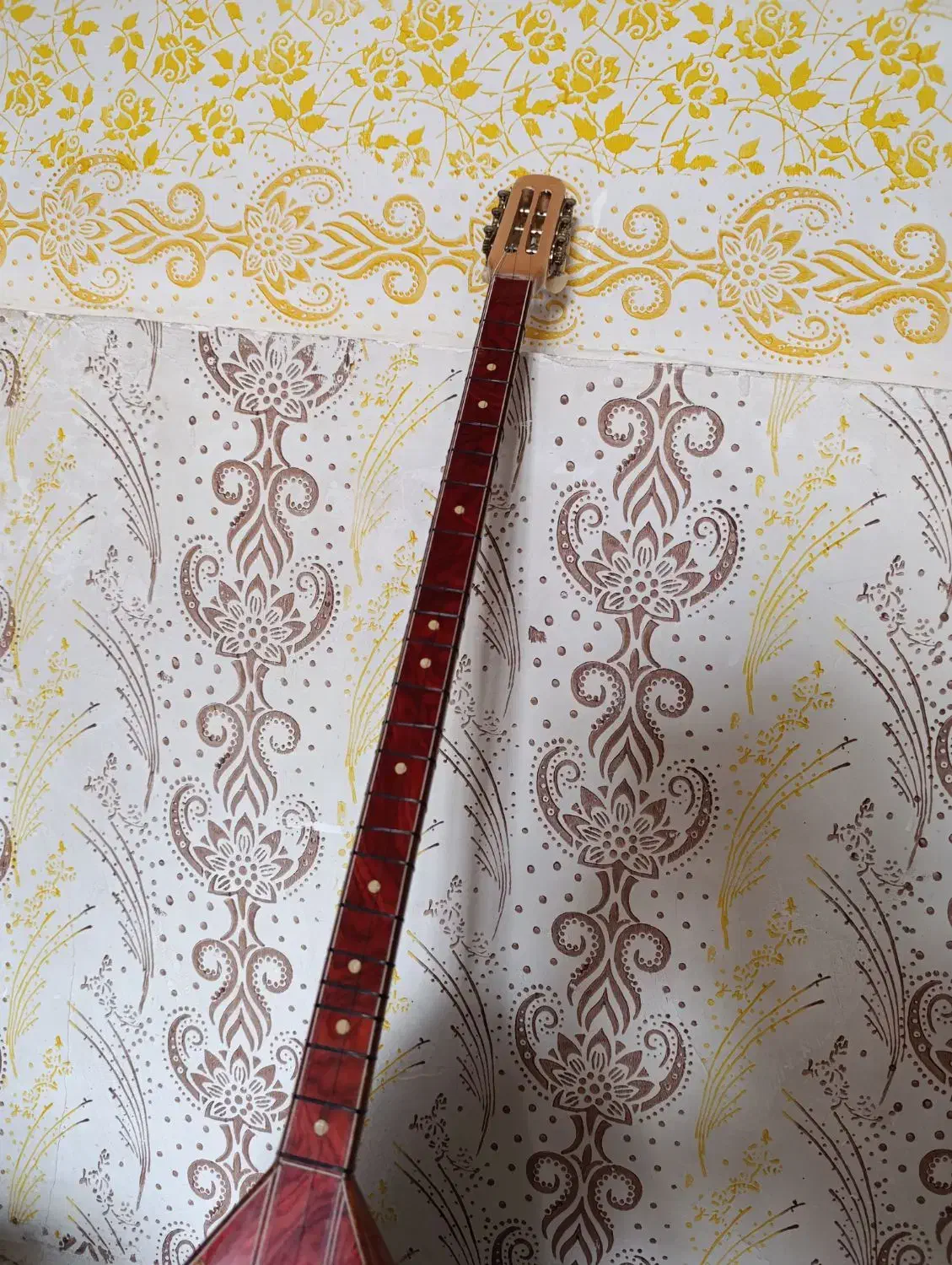 باغلما الکتریک|گیتار، بیس، امپلیفایر|اشنویه, |دیوار