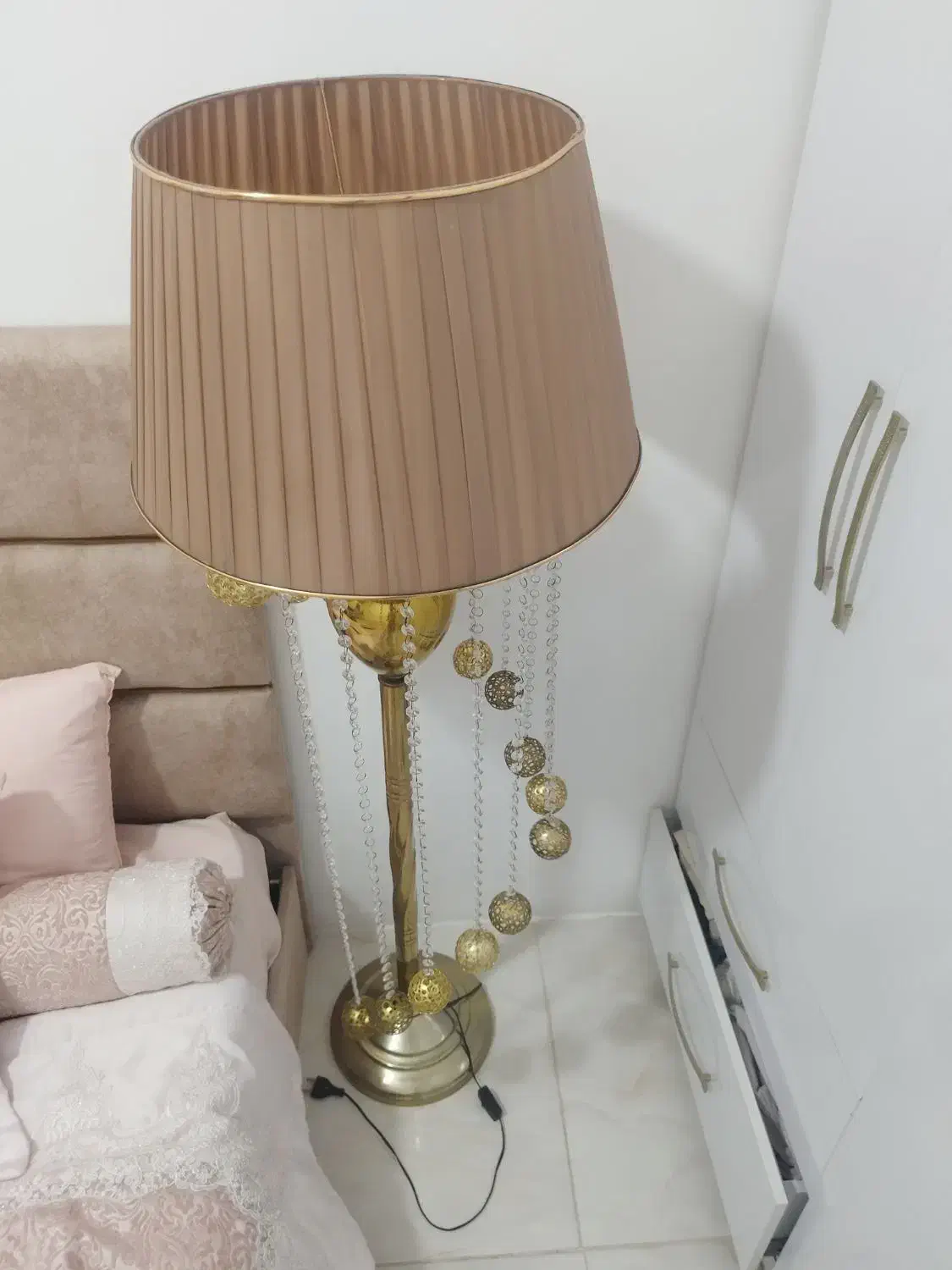 آباژور|چراغ خواب و آباژور|باقرشهر, |دیوار