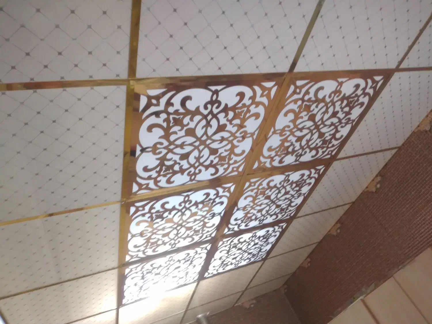 نصاب سقف کاذب پی وی سی ماربل شیت|خدمات پیشه و مهارت|بندر ماهشهر, |دیوار