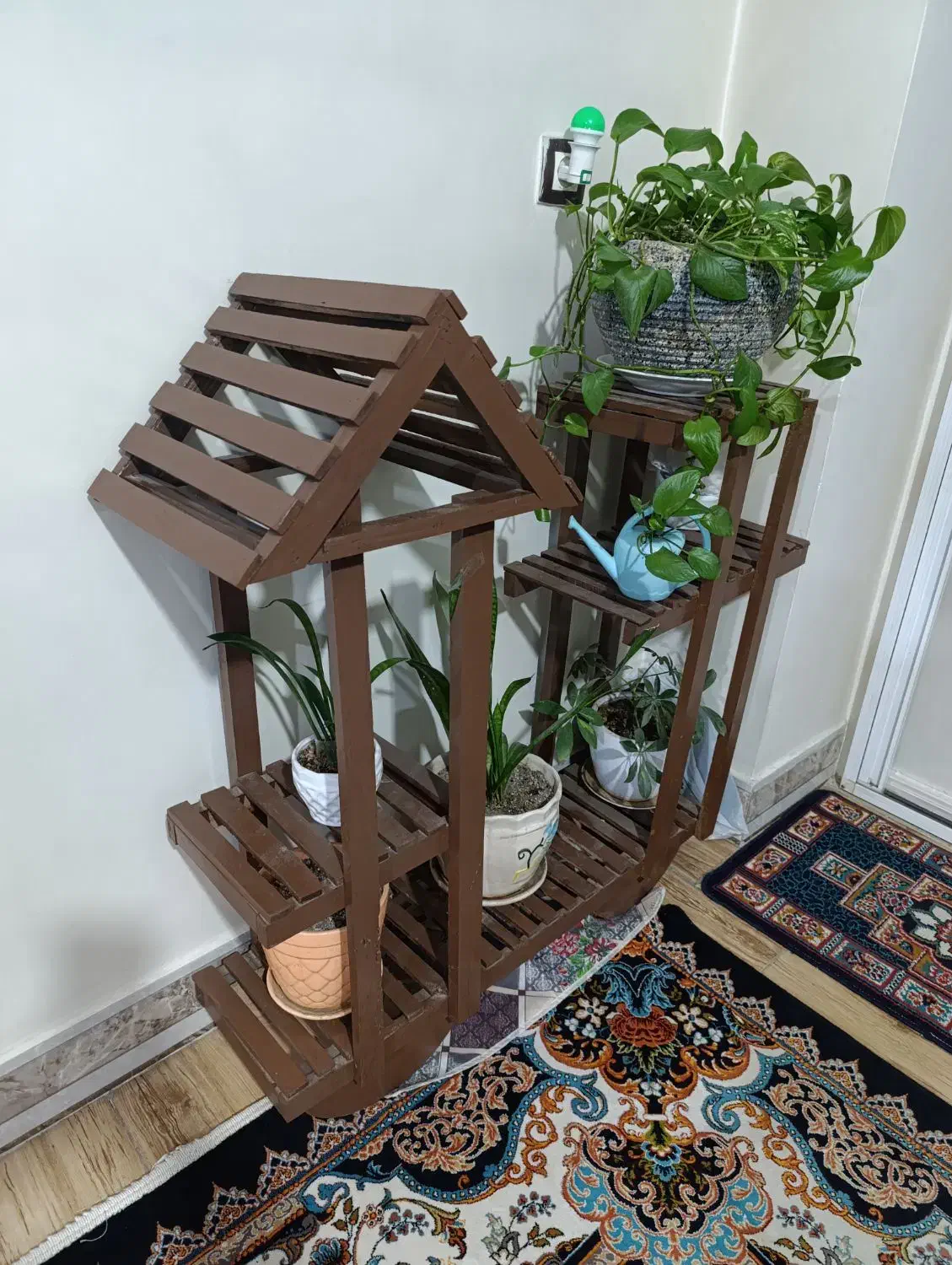 استند گل|کتابخانه، شلف، قفسههای دیواری|کرج, خرمدشت|دیوار