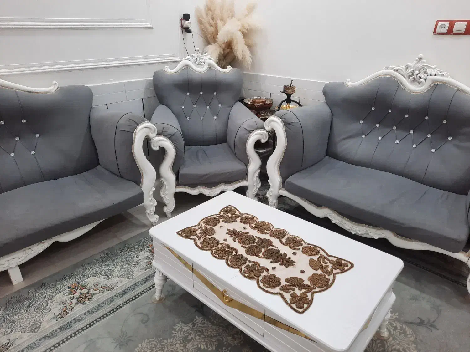 مبل ۹ نفره به فروش میرسد|مبلمان خانگی و میز عسلی|بروجن, |دیوار