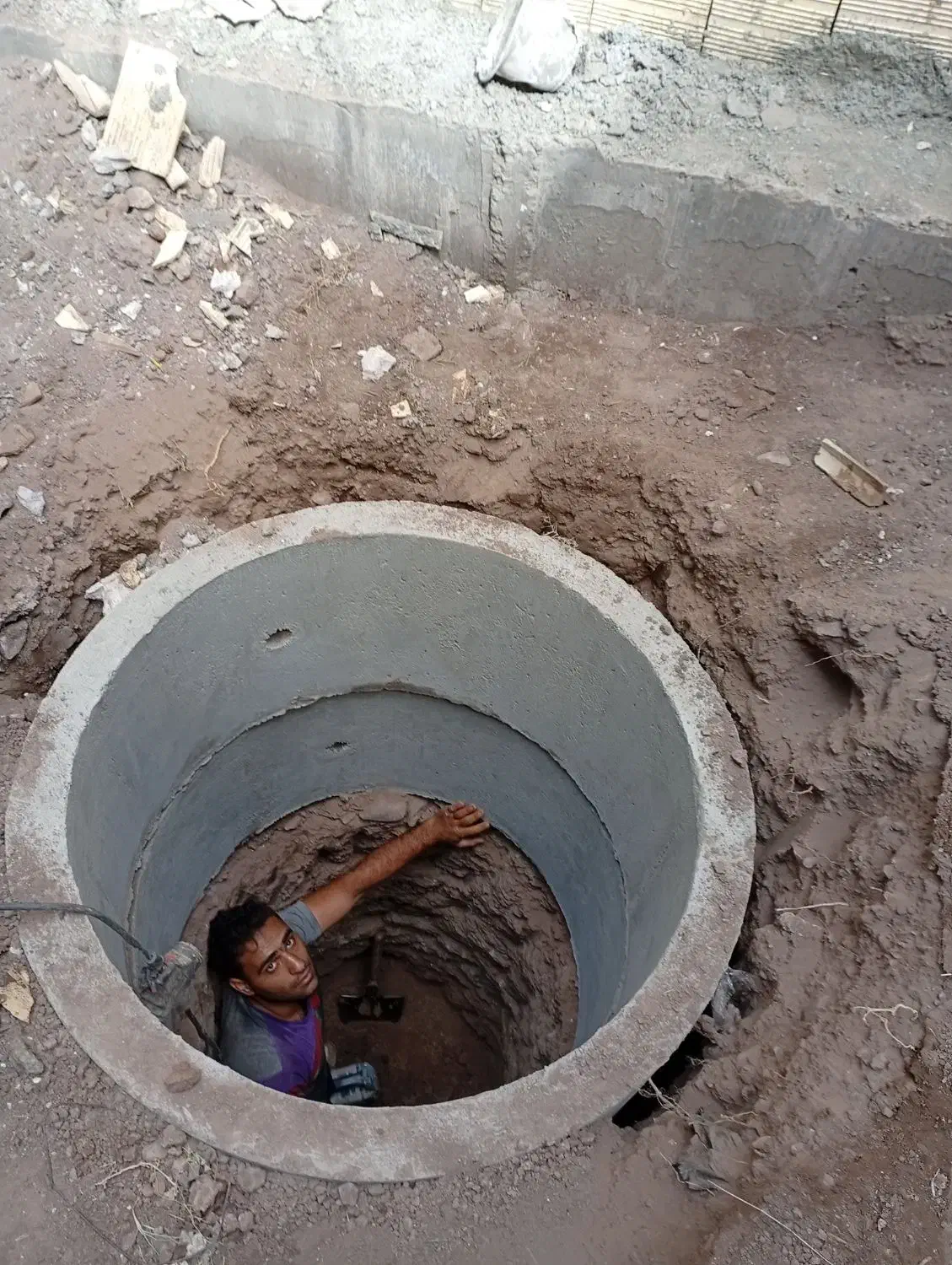 استا‌حسین‌چاه‌کن‌حر‌فه‌تمام‌وقت|خدمات پیشه و مهارت|سراب, |دیوار