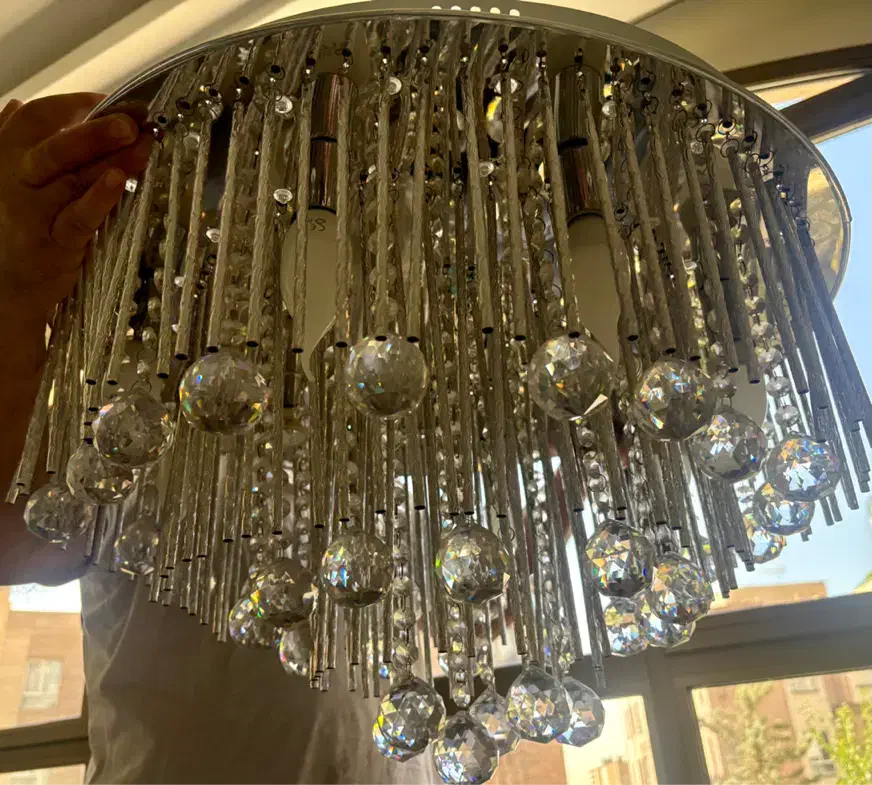 لوسترکریستالی درحدنو ریموتکنترل دار با چندرنگ نور|لوستر و چراغ آویز|تهران, قیطریه|دیوار