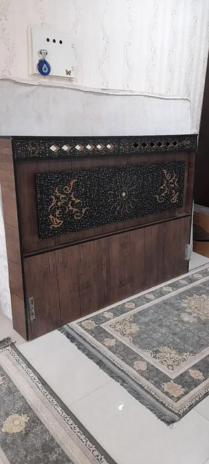 تخت خواب دو نفره همراه با تشک|تخت و سرویس خواب|مسجد سلیمان, |دیوار