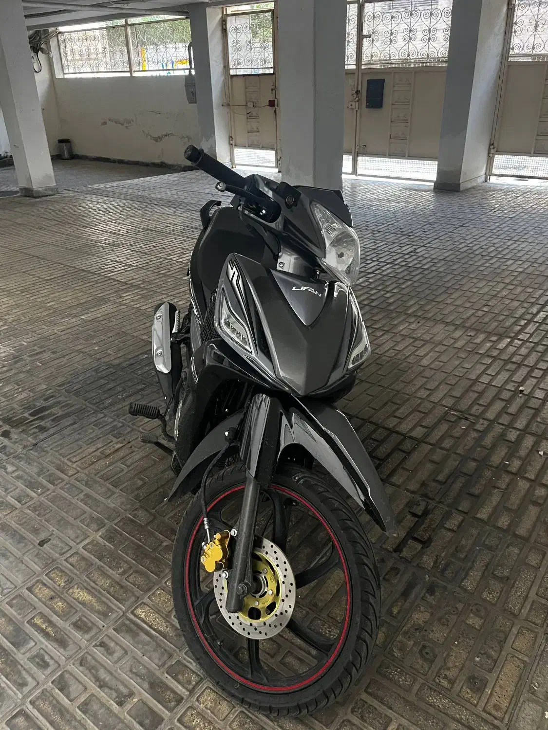 لیفان ۱۳۵ بی کلاچ|موتورسیکلت|ساری, |دیوار