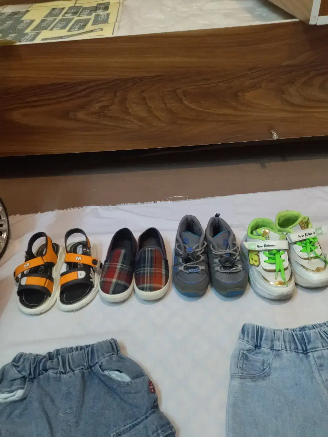 لباس و اسباب بازی کودک|اسباب و اثاث بچه|شهرضا, |دیوار