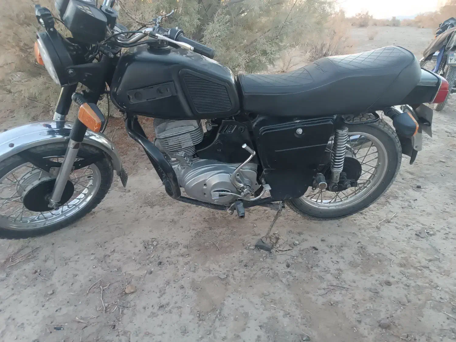 ایژروسی۲۰۰۴|موتورسیکلت|تفتان, |دیوار