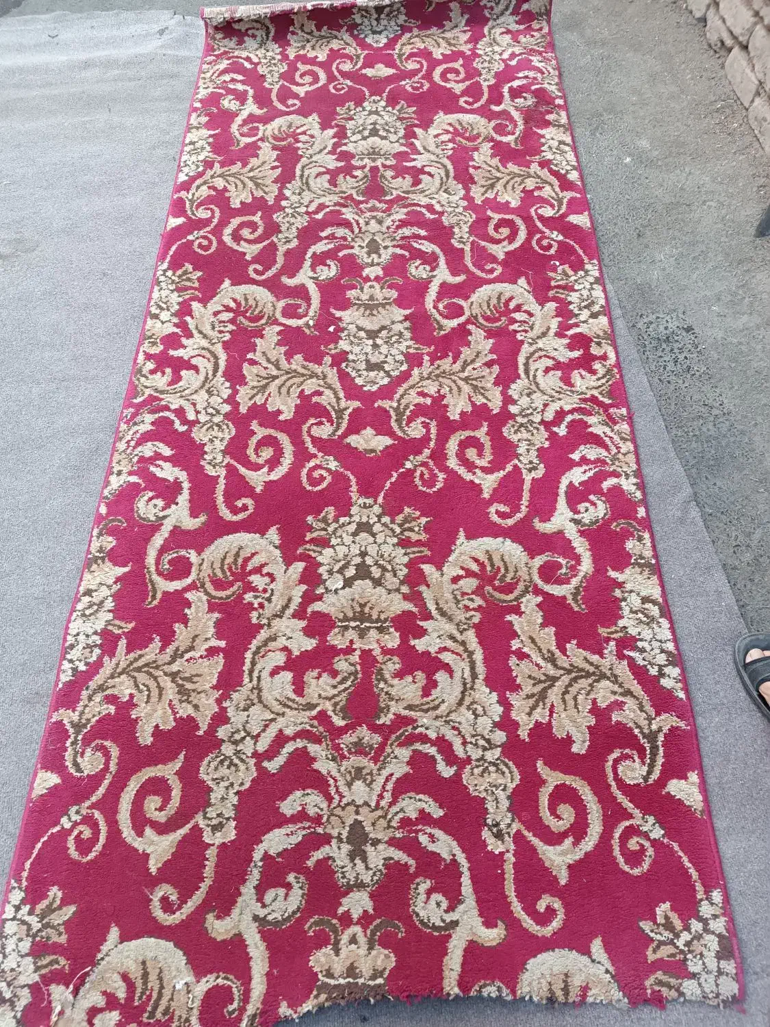 کناره|موکت|مشهد, امیر المومنین|دیوار