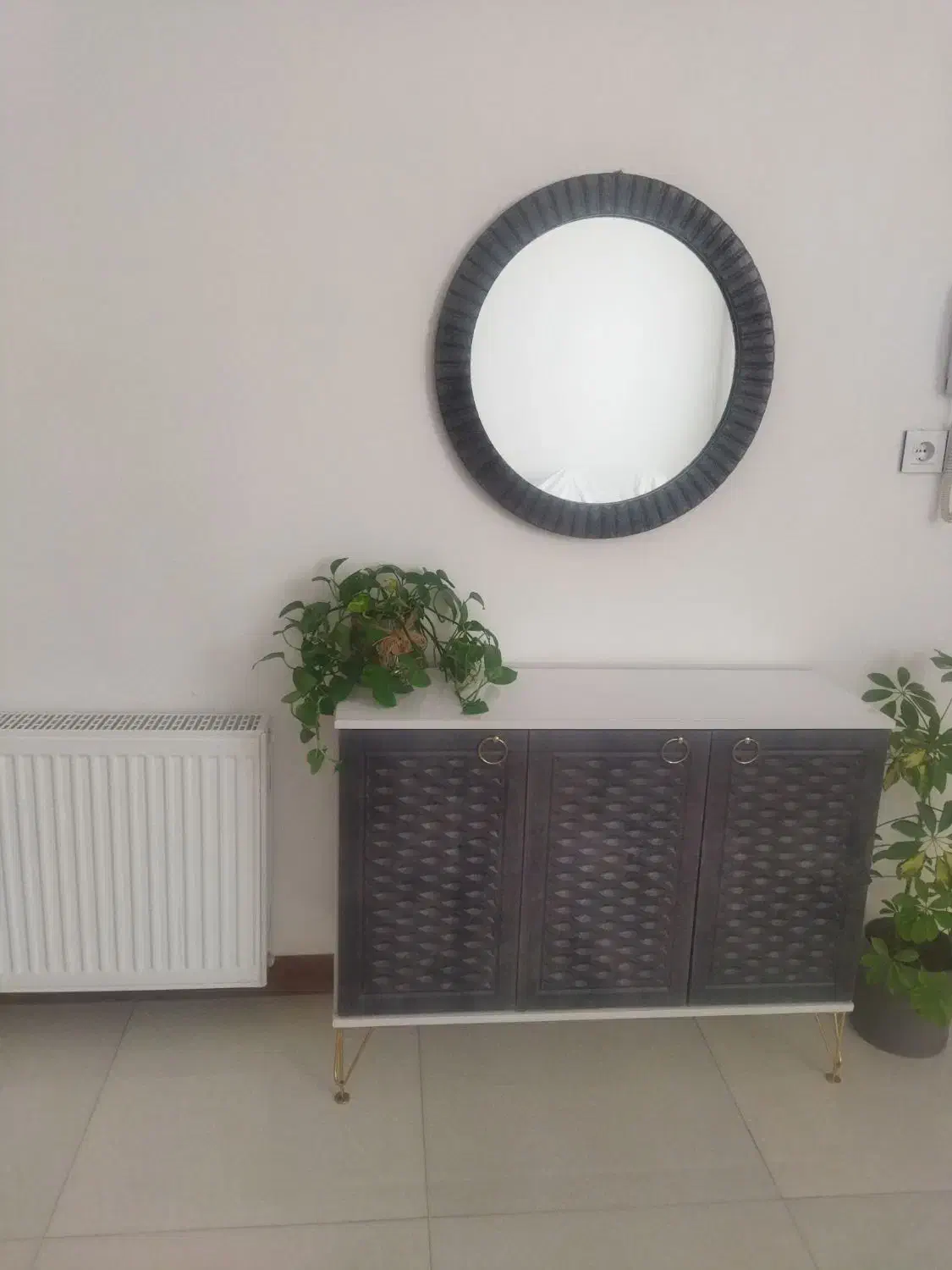 جاکفشی نو با آیینه|جاکفشی، کمد، دراور|شیروان (خراسان), |دیوار