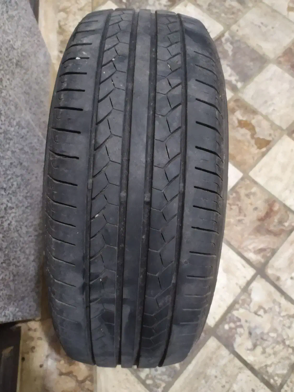 لاستیک خودرو|قطعات یدکی و لوازم جانبی|صومعه‌سرا, |دیوار