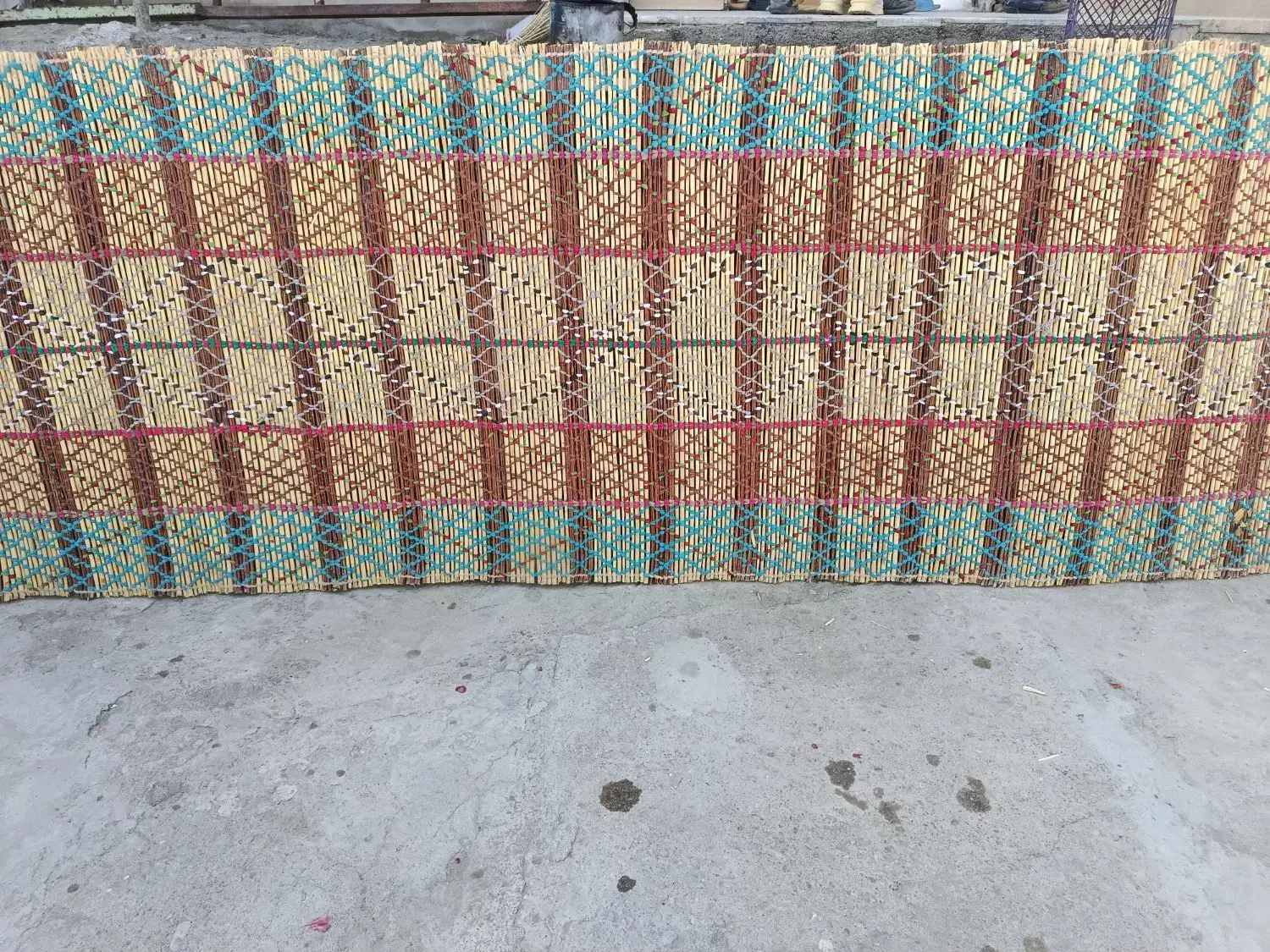 چیت|گلیم، جاجیم، گبه|صحنه, |دیوار