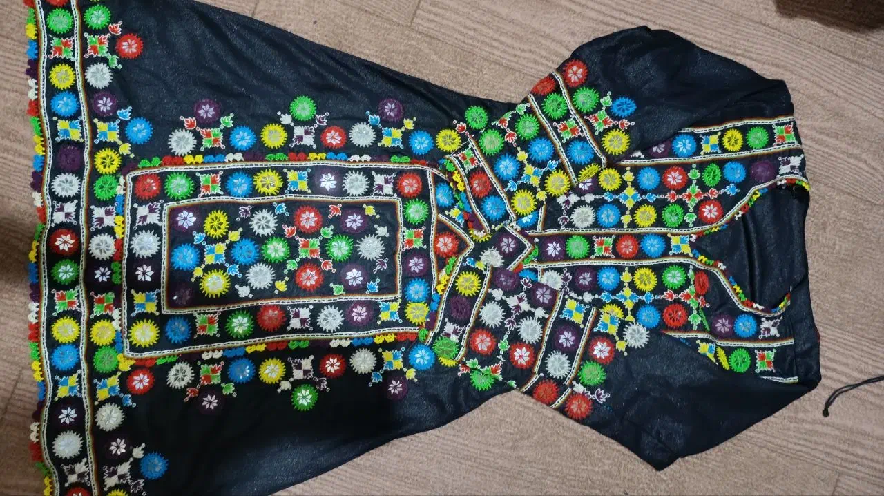 لباس بلوچی لباس سنتی لباس مجلسی|لباس|مشهد, پنجتن|دیوار