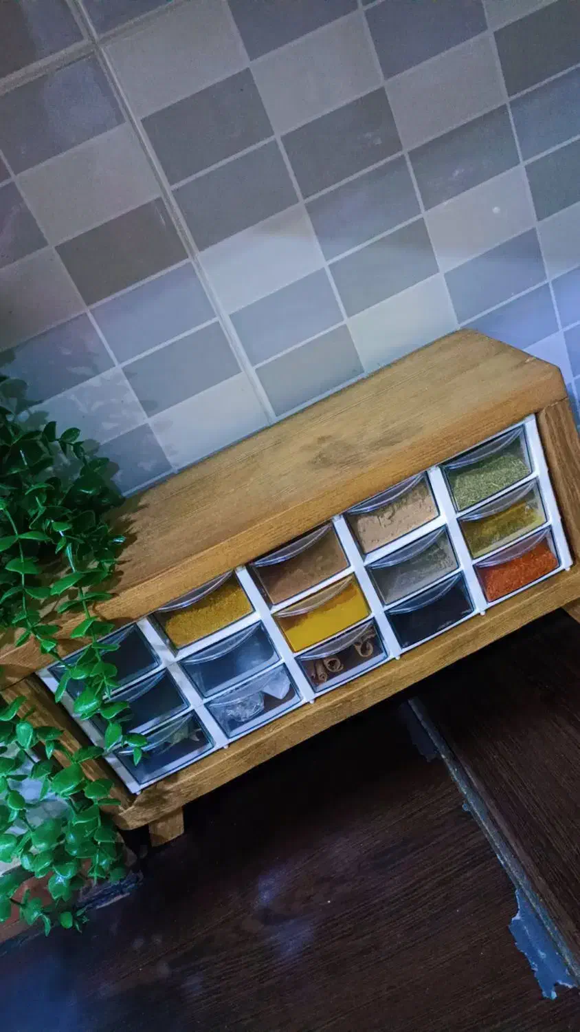 جااودیه چوبی|ظروف نگهدارنده، پلاستیکی، یک‌بارمصرف|بندر گناوه, |دیوار