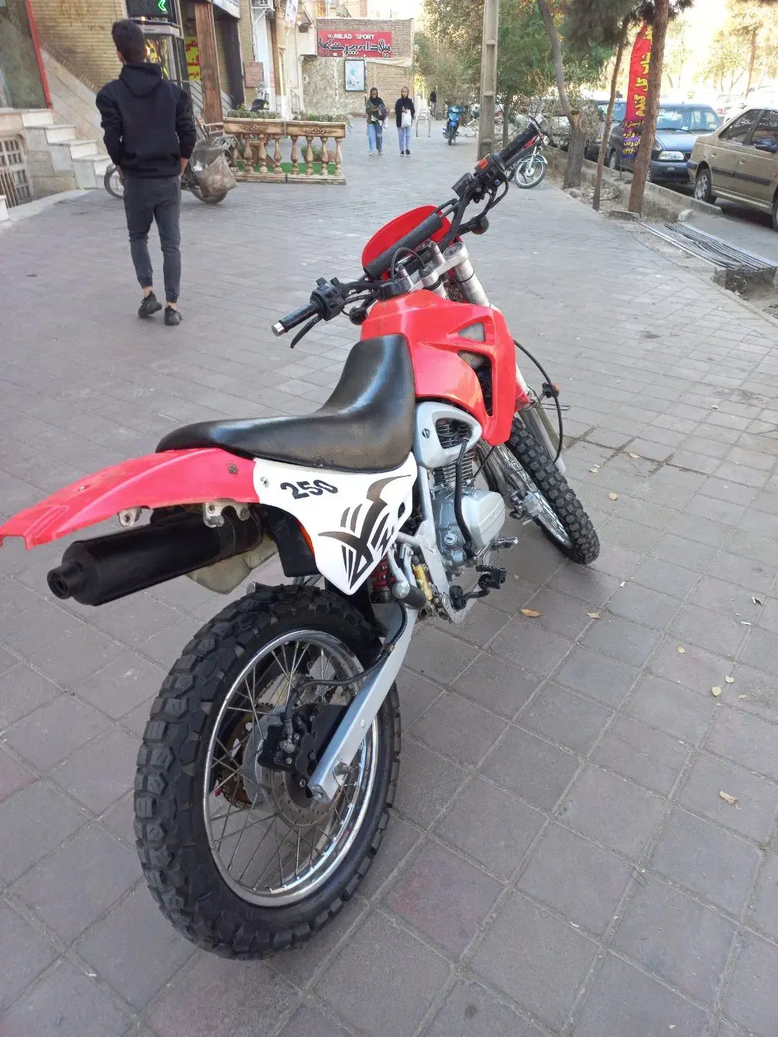 تریل ۲۵۰ احسان مدارک بنام|موتورسیکلت|کاشان, الغدیر|دیوار