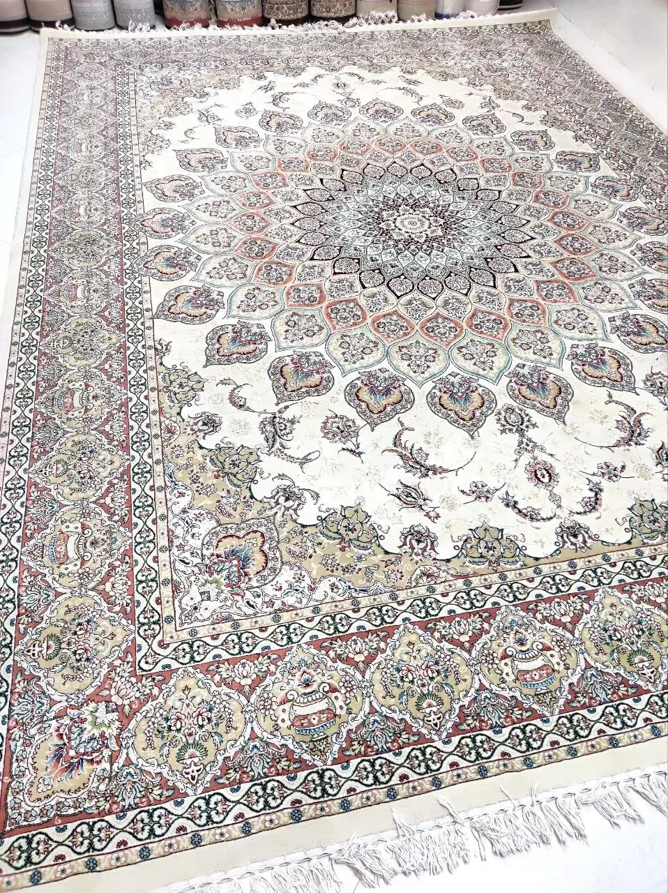 فروشگاه عرفانی) دو تخته 12متری فرش مشهد 700شانه|فرش|مشهد, ادیب نیشابوری (شهرک غرب)|دیوار