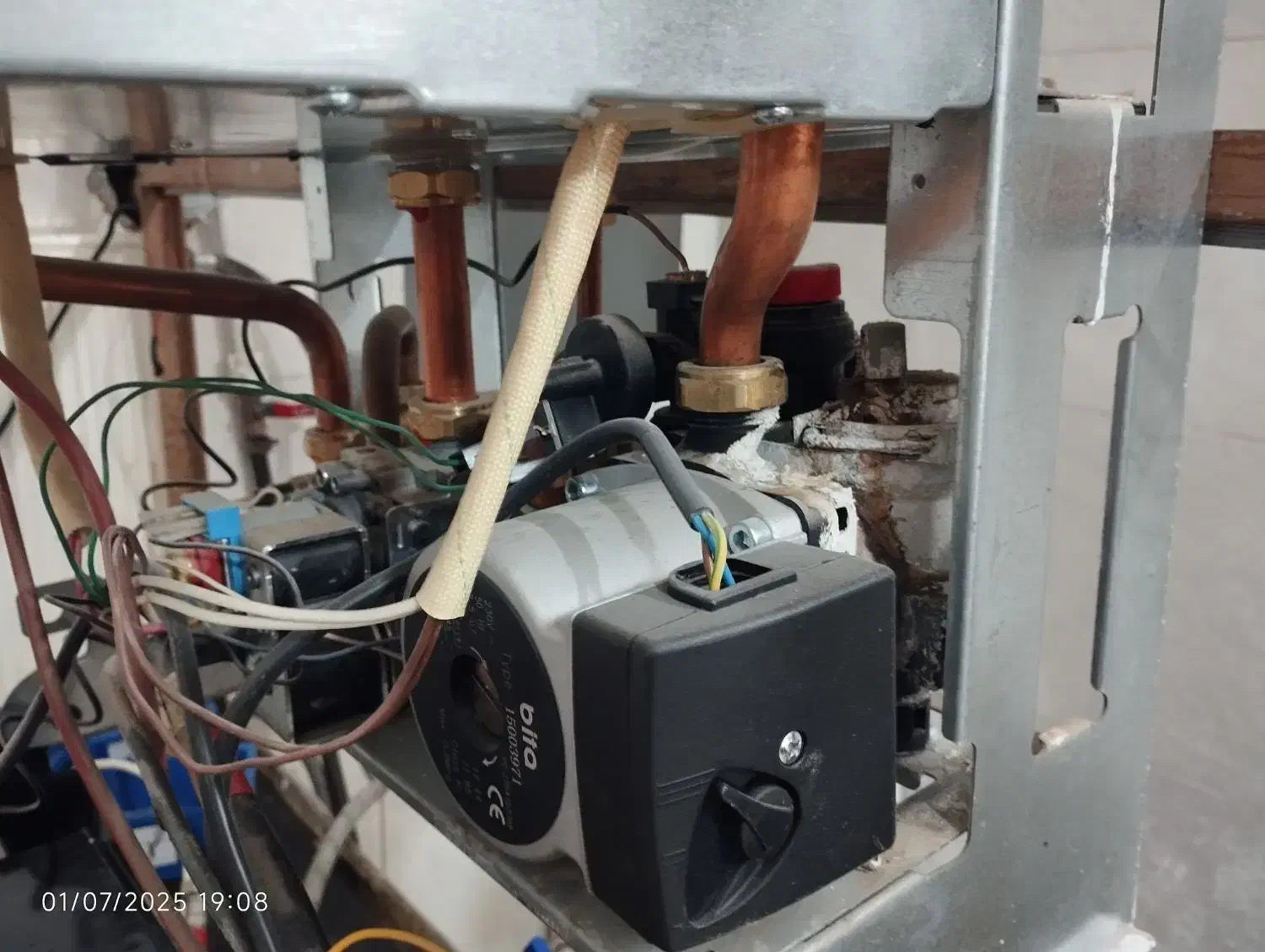 تعمیرکار پکیج و آبگرمکن ومشعلهای گازی و موتورخانه|خدمات پیشه و مهارت|گلبهار, شهر جدید گلبهار|دیوار