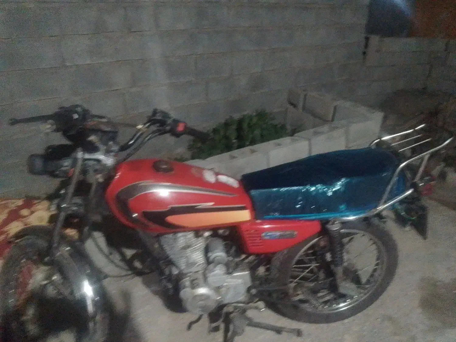 نقدی|موتورسیکلت|فاریاب, |دیوار