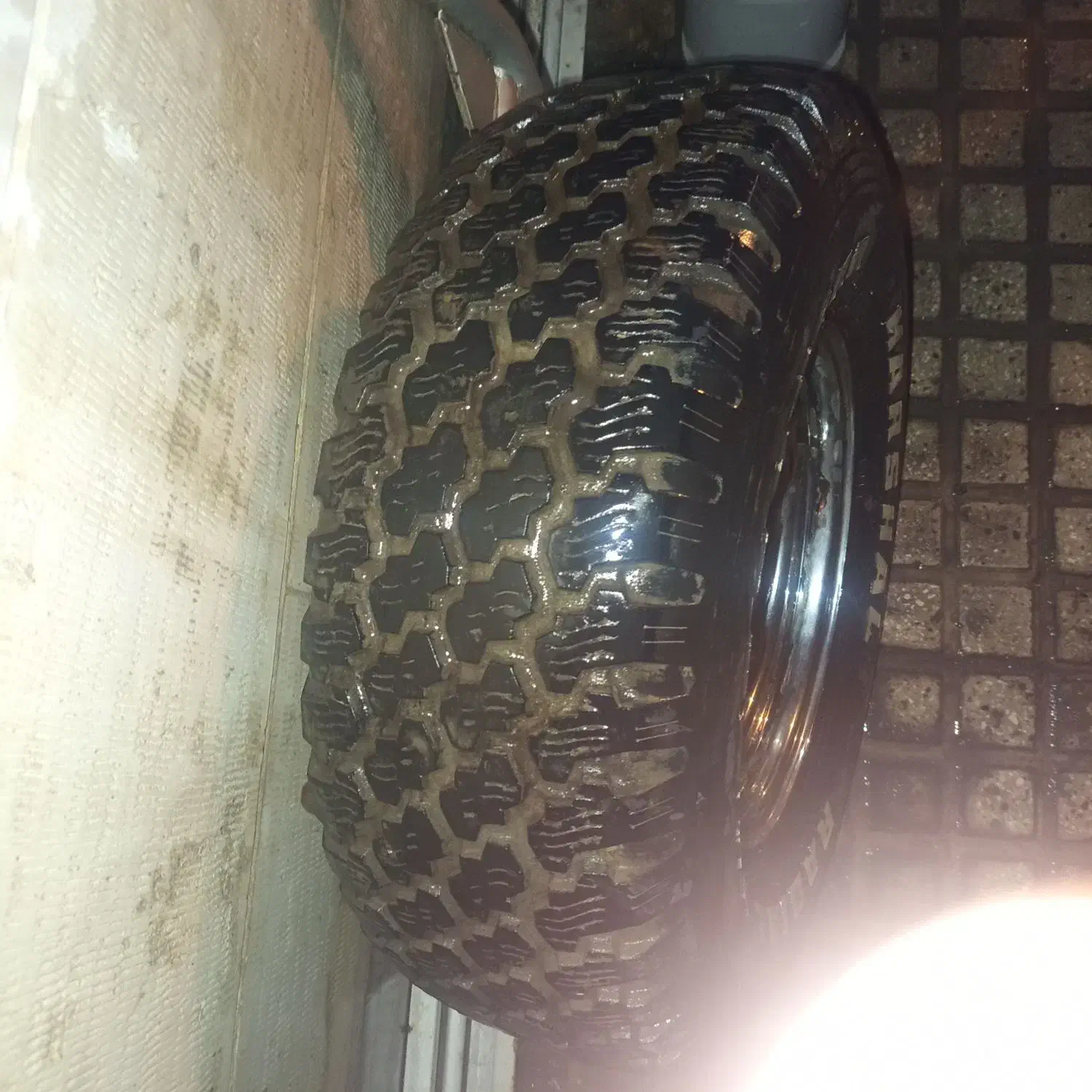 رینگ ولاستیک وزاپاس بند پاترول|قطعات یدکی و لوازم جانبی|تهران, گرگان|دیوار