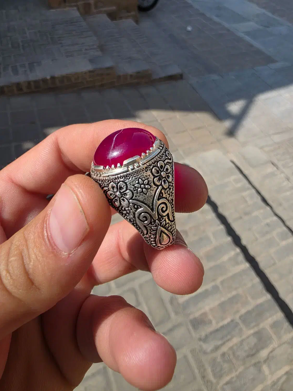 انگشتر یاقوت رکاب قلمکاری شده|جواهرات|یزد, |دیوار