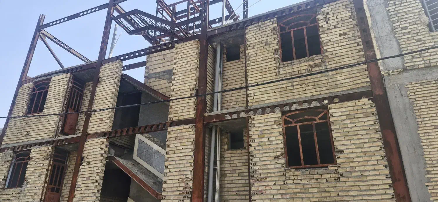 فروش منزل مسکونی نیمه کاره رودان|فروش خانه و ویلا|رودان, |دیوار