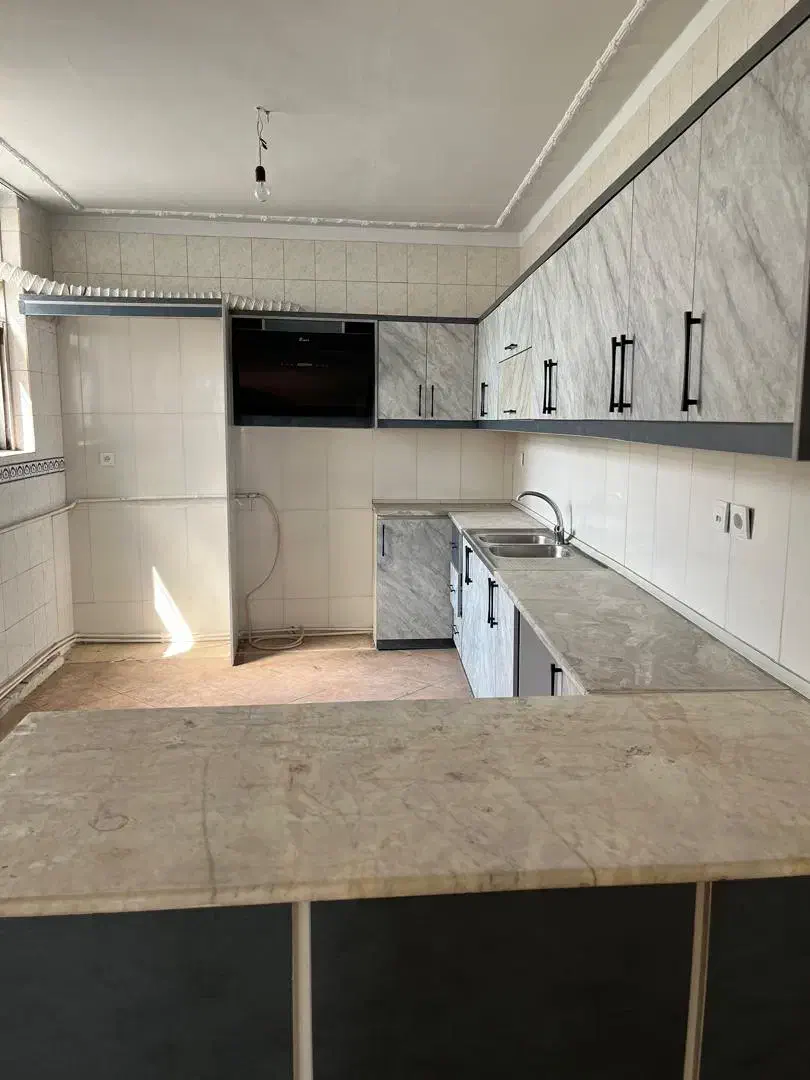 * ۹۰ متر خواجه نصیر خ آمل *