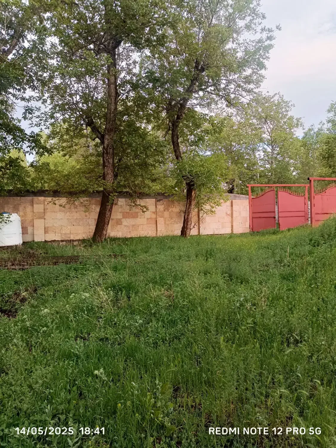 ۱۰۰۰متر ویلا نیمه کاره هروی|فروش خانه و ویلا|باسمنج, |دیوار