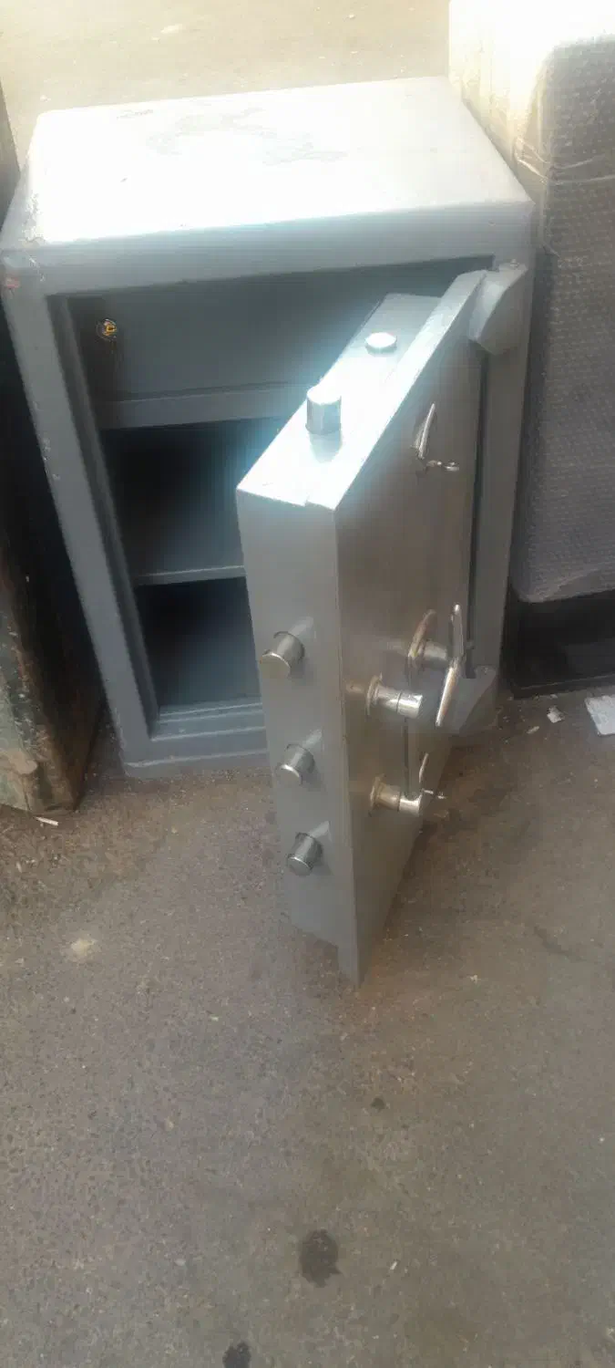 گاوصندوق ضد سرقت زد دیلم استثنایی|ابزارآلات|فردیس, شهرک شهید حسینی|دیوار