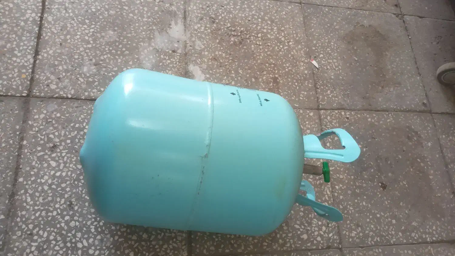 کپسول خالی گاز کولر|کولر گازی و فنکوئل|بردسکن, |دیوار