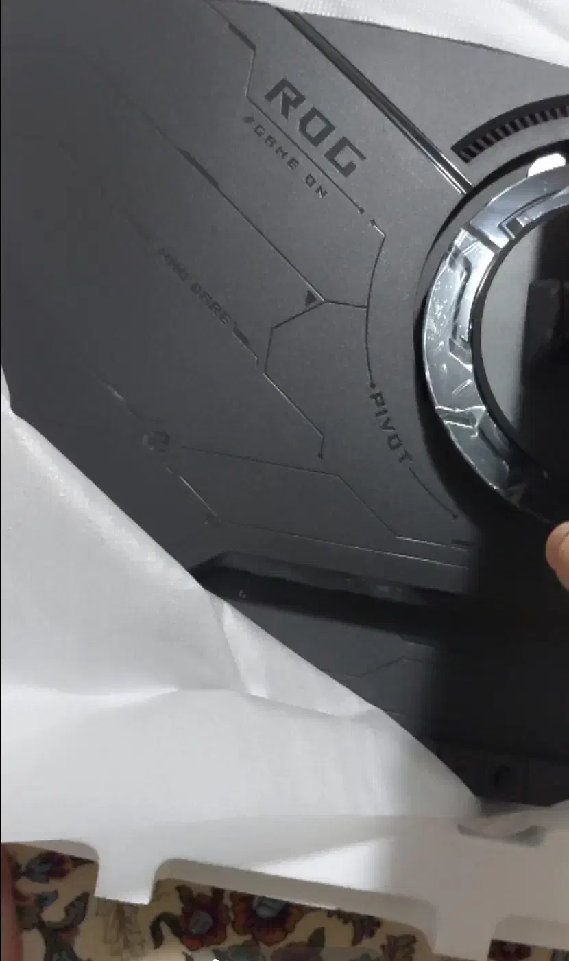 مانیتور گیمینگ ROG STRIX XG32WCS|قطعات و لوازم جانبی رایانه|اسلام‌شهر, شهرک قائمیه|دیوار