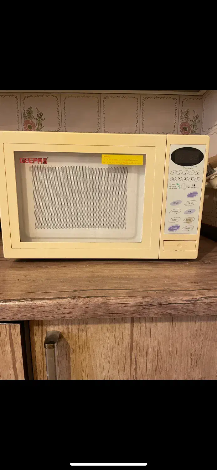 ماگروویو جی پاس|اجاق گاز و لوازم برقی پخت‌وپز|بروجرد, |دیوار