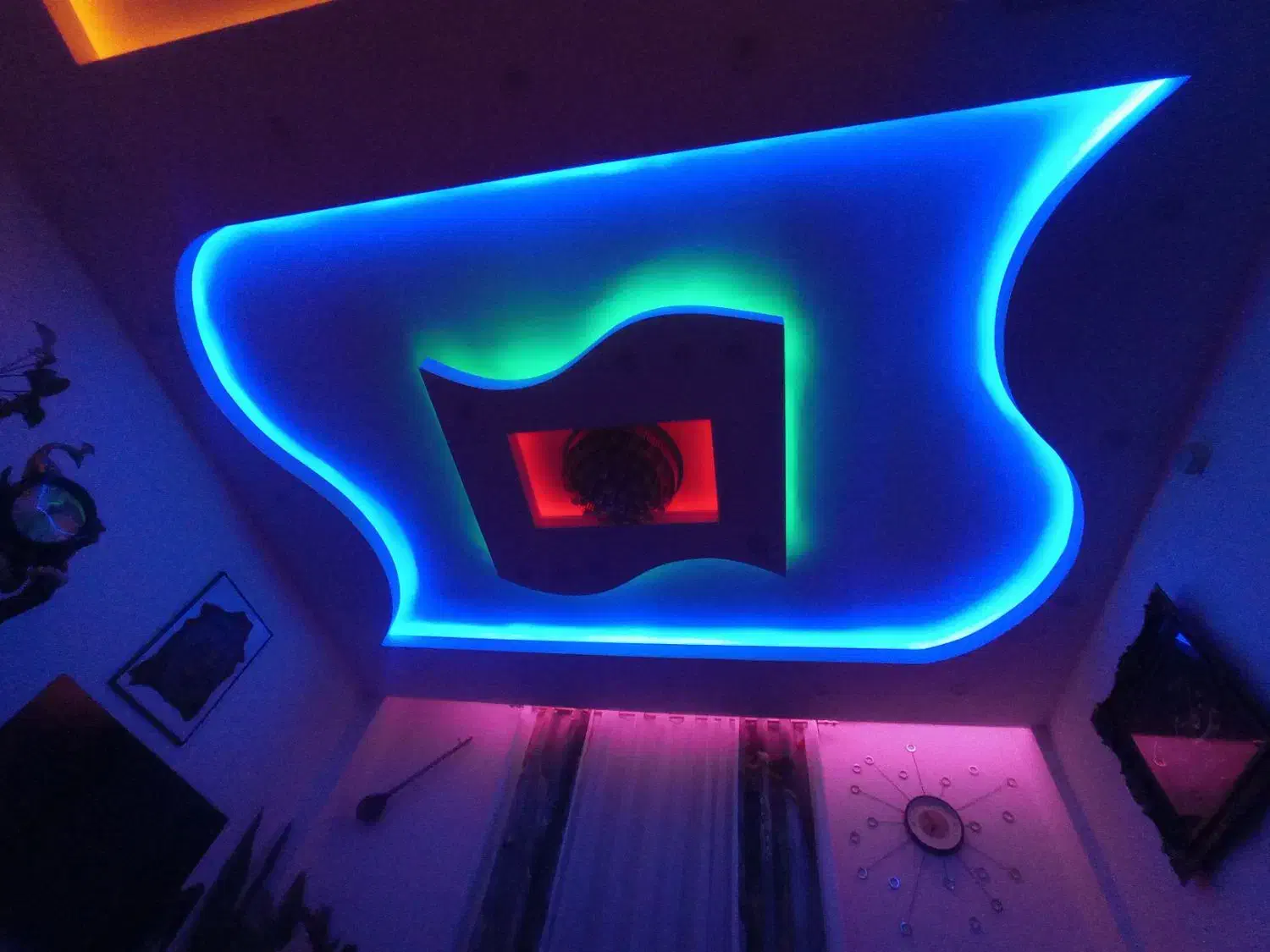 گچکاری خردکاری لکه گیری|خدمات پیشه و مهارت|قزوین, |دیوار