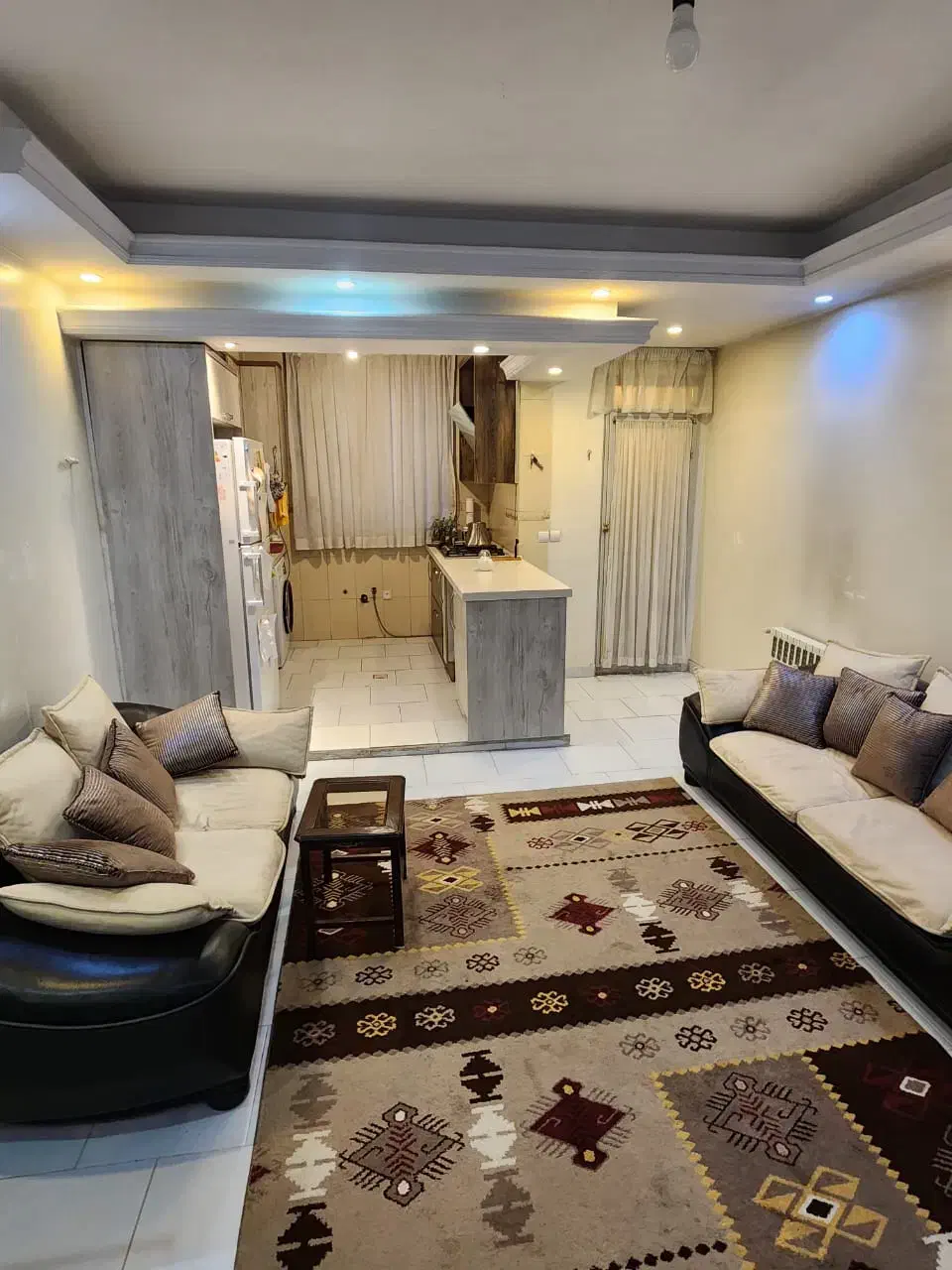 اجاره آپارتمان|اجارهٔ آپارتمان|تهران, علم و صنعت|دیوار