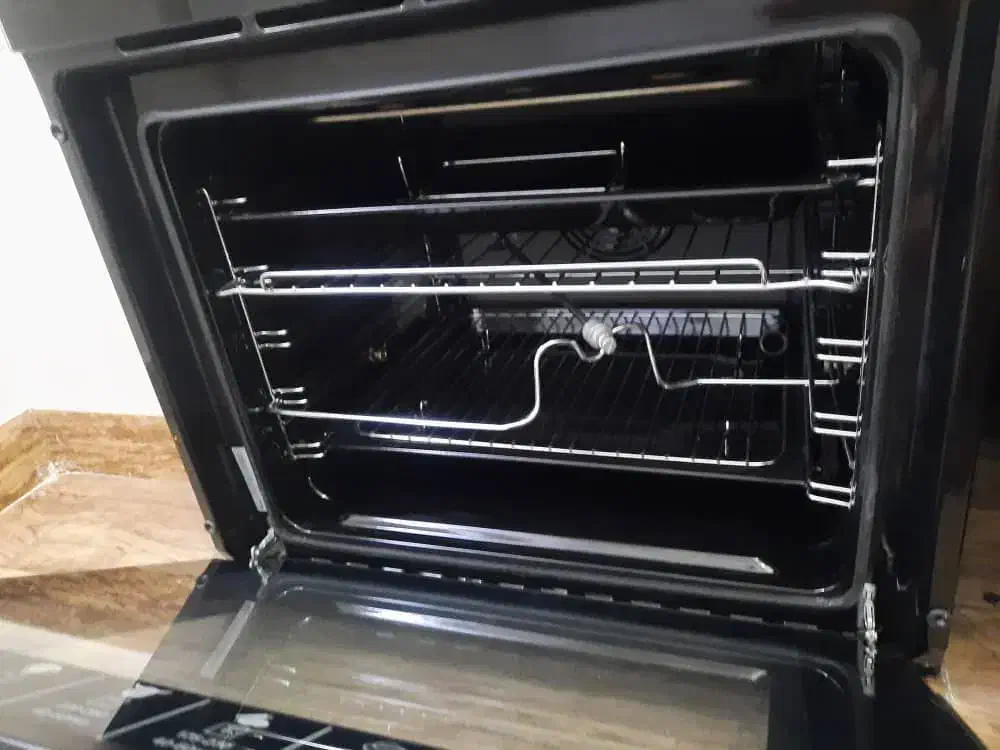 فروش فر بین کابینتی نو کار نکرده|اجاق گاز و لوازم برقی پخت‌وپز|رشت, جهاد|دیوار