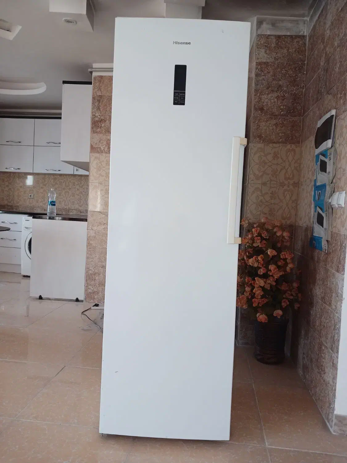 فریزر‌ ۷ کشو، های‌سنس|یخچال و فریزر|پایین هولار, |دیوار