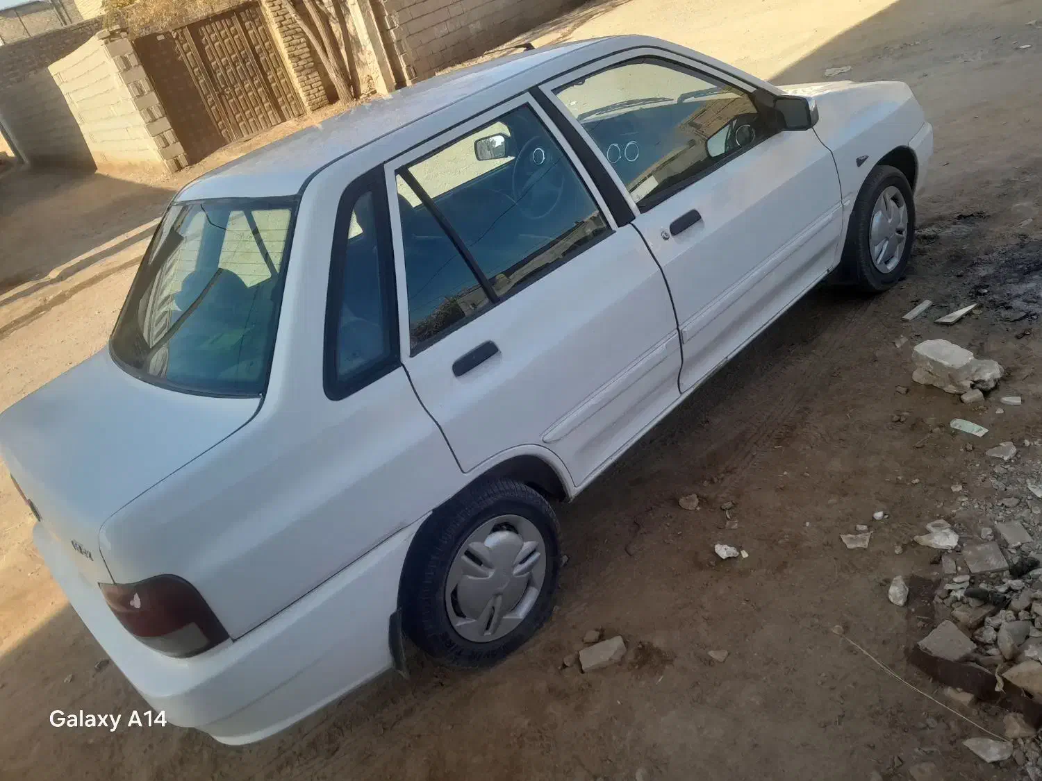 ۱۳۲مدل۹۰فول|خودرو سواری و وانت|بردسکن, |دیوار