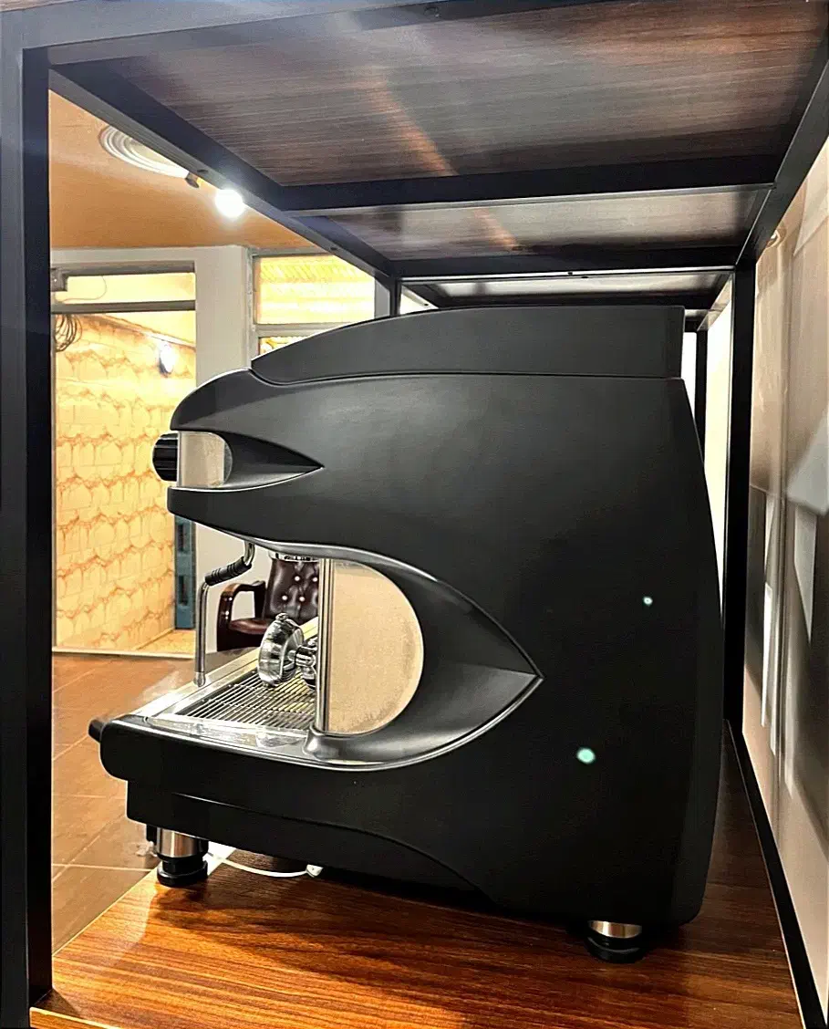 دستگاه اسپرسو Futura F90 ایتالیایی|کافی‌شاپ و رستوران|رشت, جهاد|دیوار